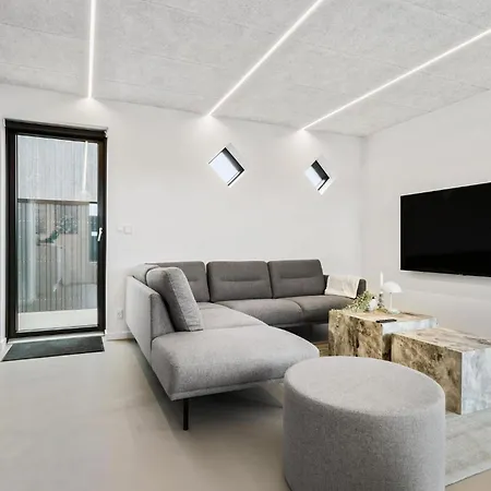 度假居 3 Bedroom Stunning In 斯卡恩